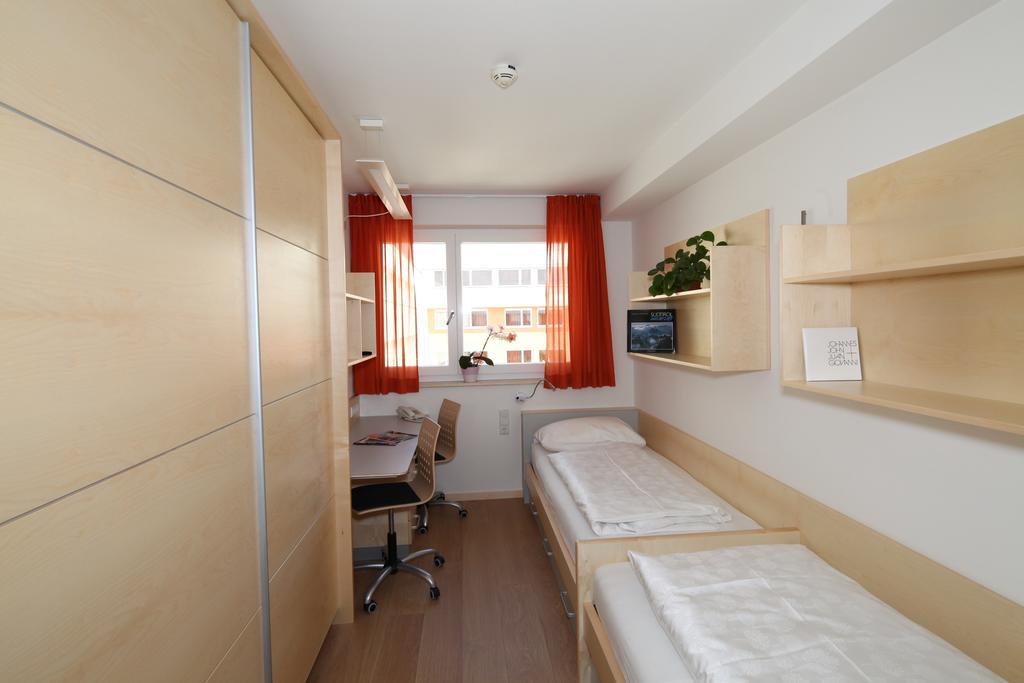 Kolpinghaus Bolzano Hotell Exteriör bild